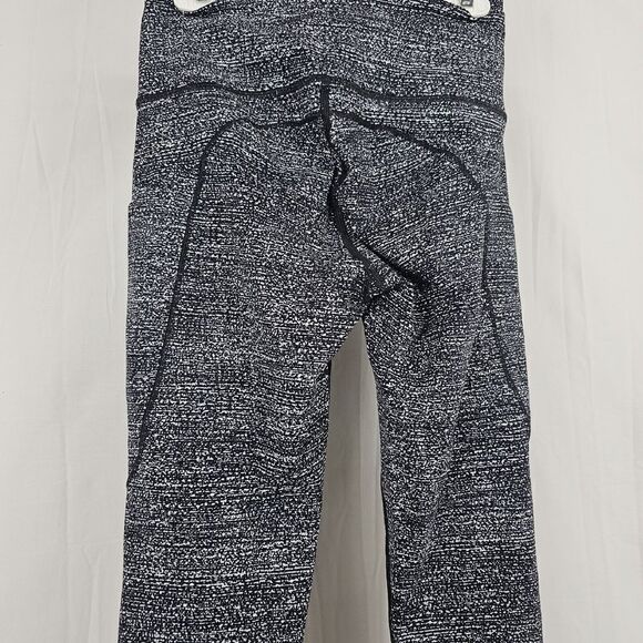 Lululemon Fast  Free Crop II (Nulux 19"") Soundwave Alpine White Black Size 4 - Picture 8 of 9